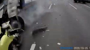 Who thinks they can outrun a police car on a scooter?