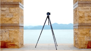 Benro launches the Theta: World&rsquo;s first auto-levelling tripod