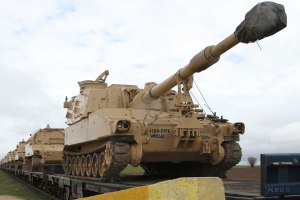 US approves $1b weapons sale to Taiwan
