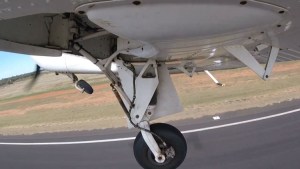 FRIDAY FLYING VIDEO: Sierra Gear Retraction
