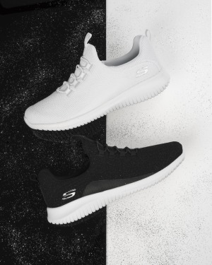 Billionaire Brett Blundy moves into footwear