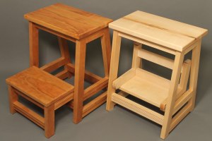 Making a fold-out step stool