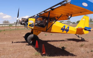 FRIDAY FLYING VIDEO: Take-off in less than a Cricket Bat