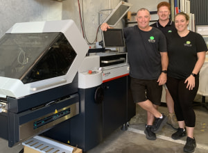 HORIZON FOLDER REACHES SUMMIT