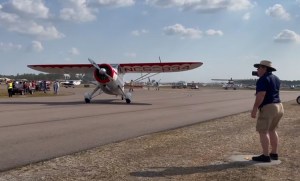 FRIDAY FLYING VIDEO: Sun 'n' Fun Parade