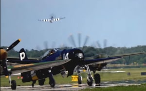 FRIDAY FLYING VIDEO: Warbirds at Sun 'n' fun