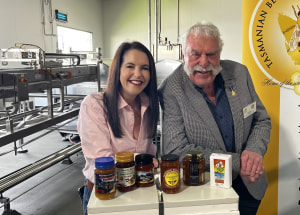 Tassie leatherwood honey takes the limelight