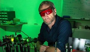 High-power laser project wins DST Group Eureka Prize 