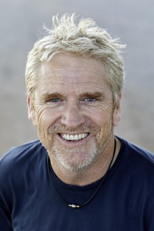 Our judges &ndash; Tony Hewitt &ndash; Australasia's Top Emerging Photographers 2022
