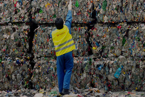 Woolworths depackaging facility cuts food waste