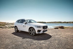 Volvo aims for 25% recycled plastic in every car by 2025