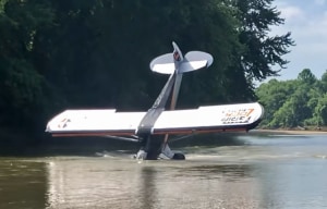 FRIDAY FLYING VIDEO: Analysis of a Water Crash