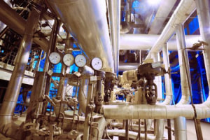 Hitachi inks distribution deal 