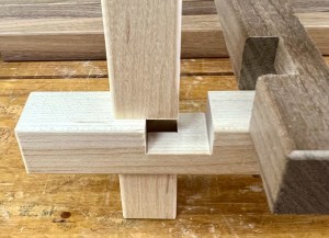 No glue, no screws: self locking joinery