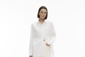 Margie Woods joins Witchery for 2025 White Shirt Campaign