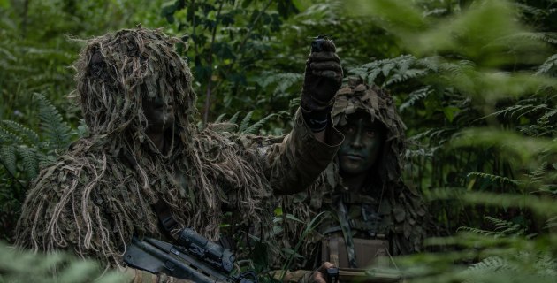 www.australiandefence.com.au