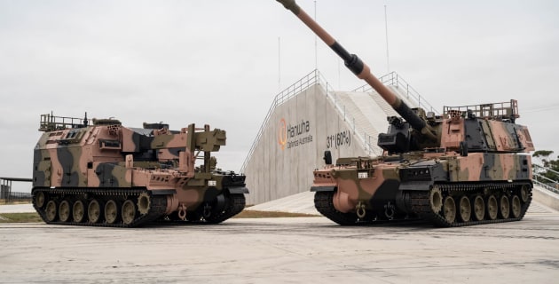 www.australiandefence.com.au