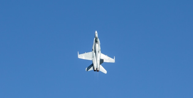 www.australiandefence.com.au