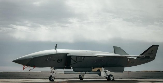 www.australiandefence.com.au