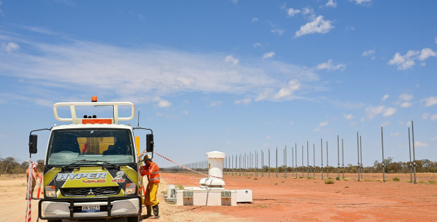 www.australiandefence.com.au