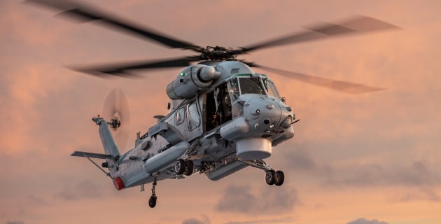 www.australiandefence.com.au